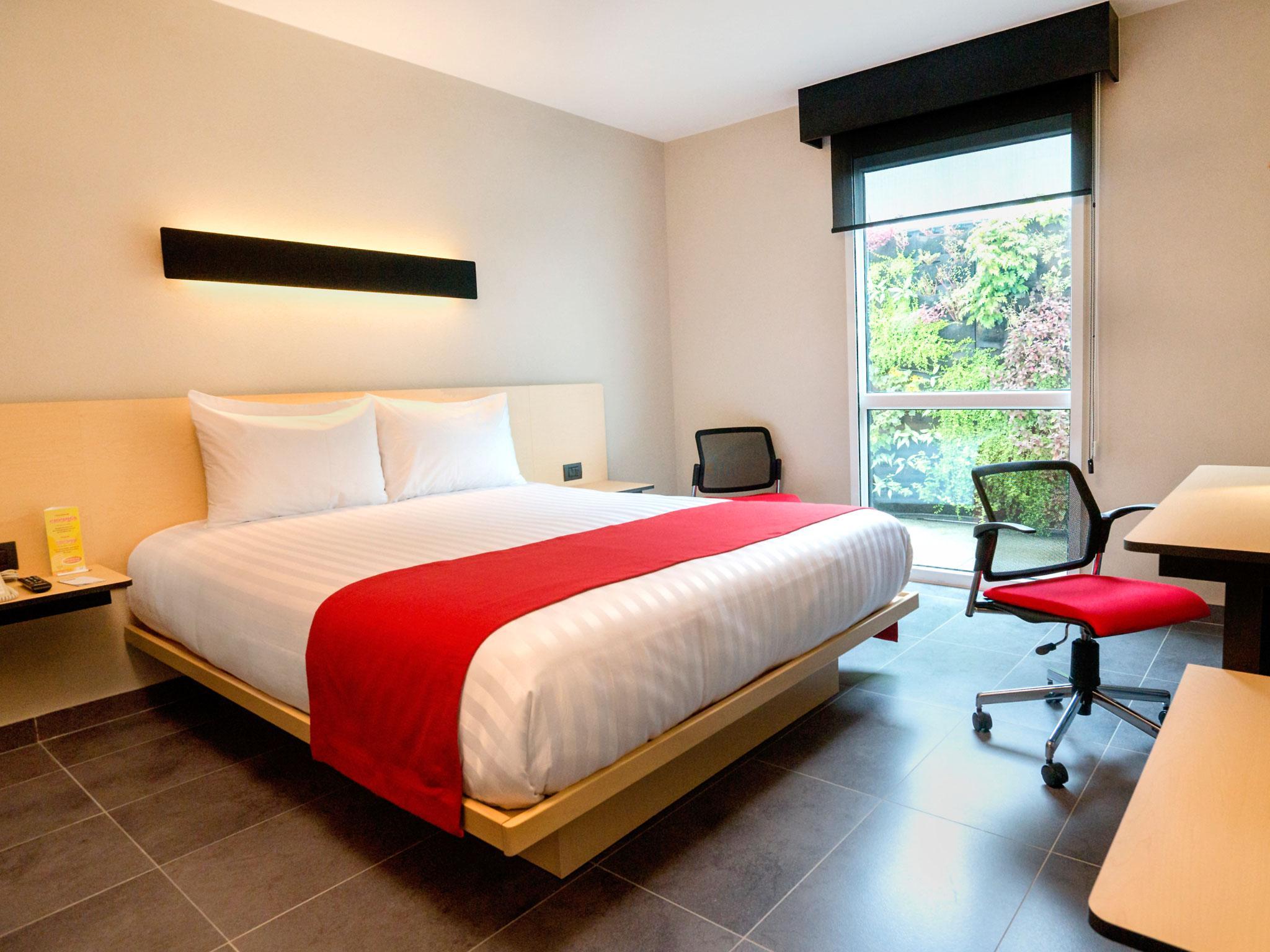 City Express Plus By Marriott Cali Colombia Bagian luar foto