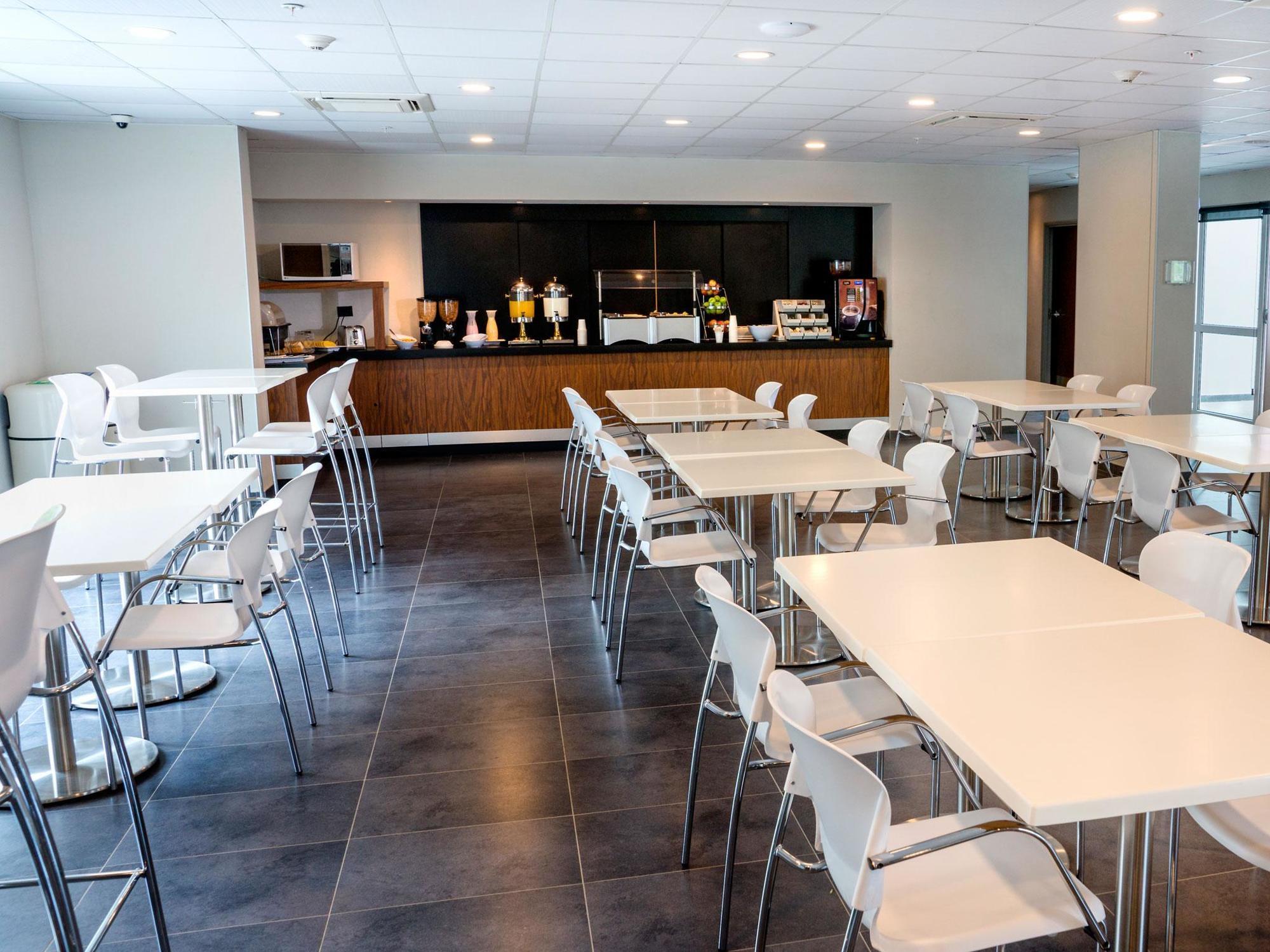 City Express Plus By Marriott Cali Colombia Bagian luar foto