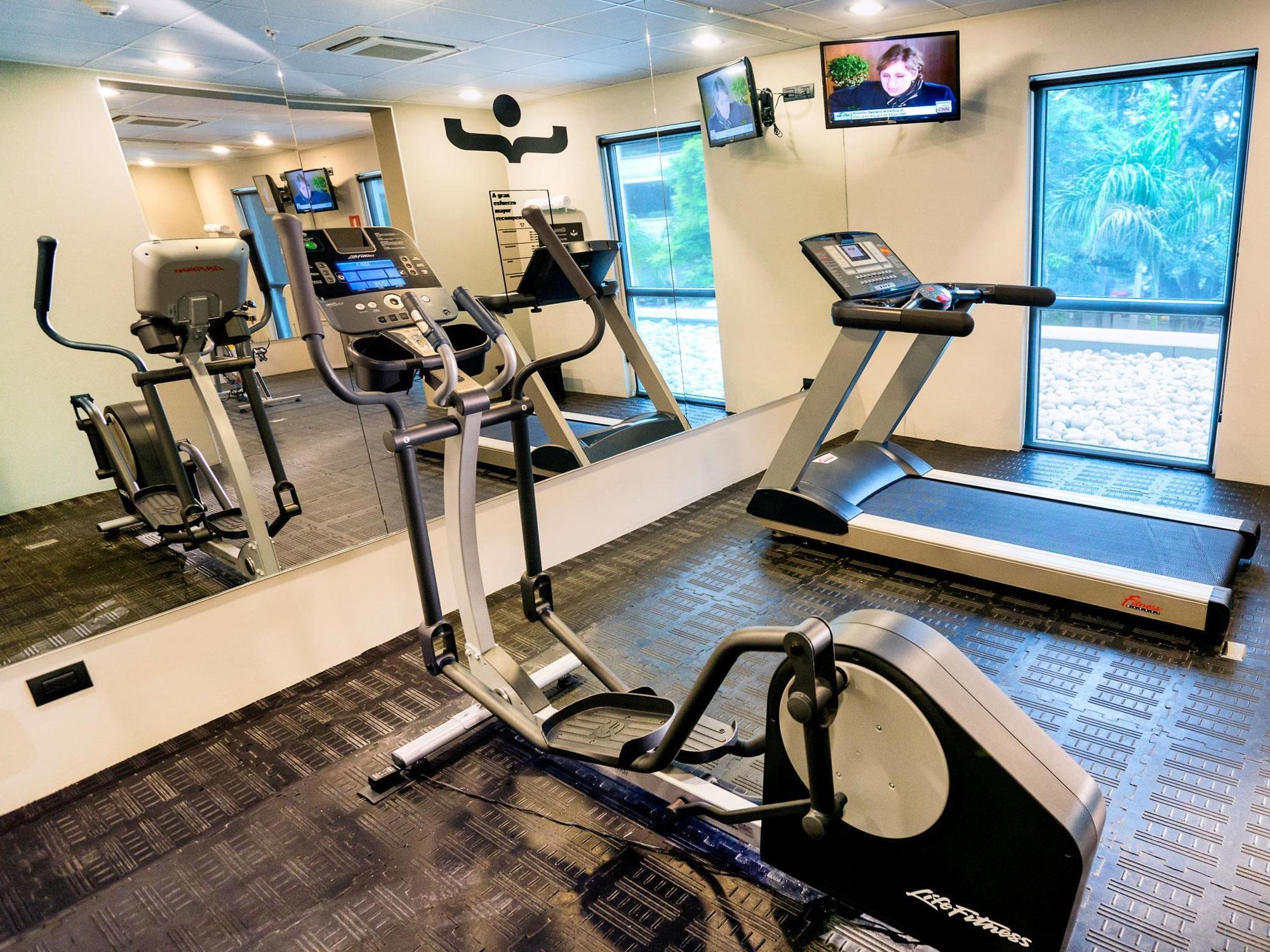City Express Plus By Marriott Cali Colombia Bagian luar foto